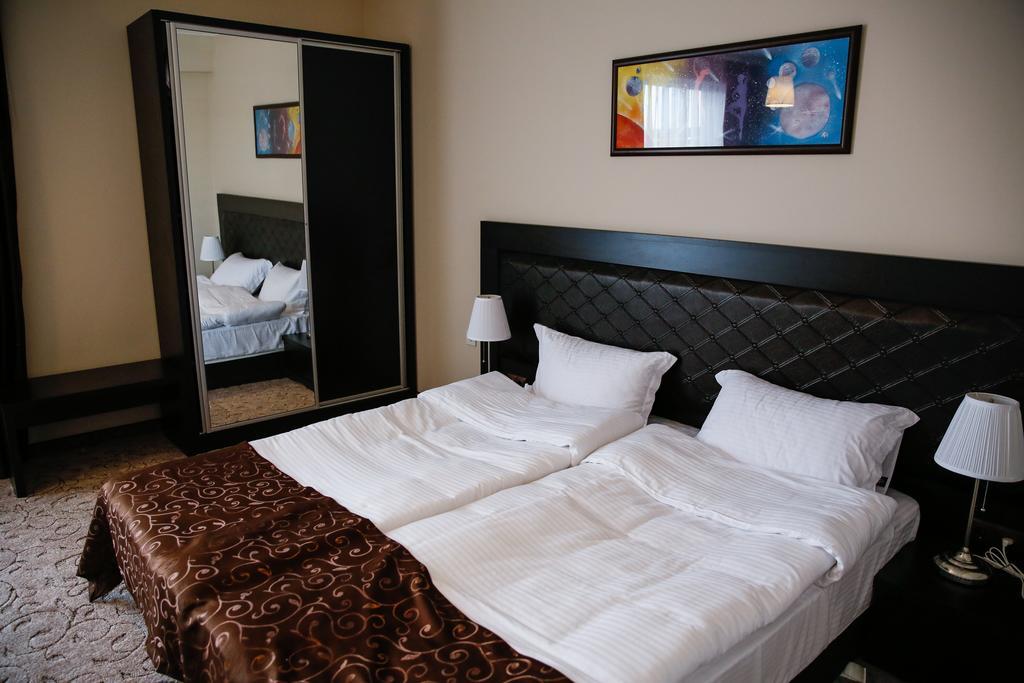 Einstein House & Spa Marchevo Room photo